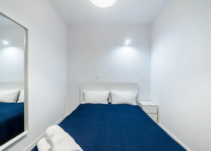 Jezyce By Bookinghost * Poznań