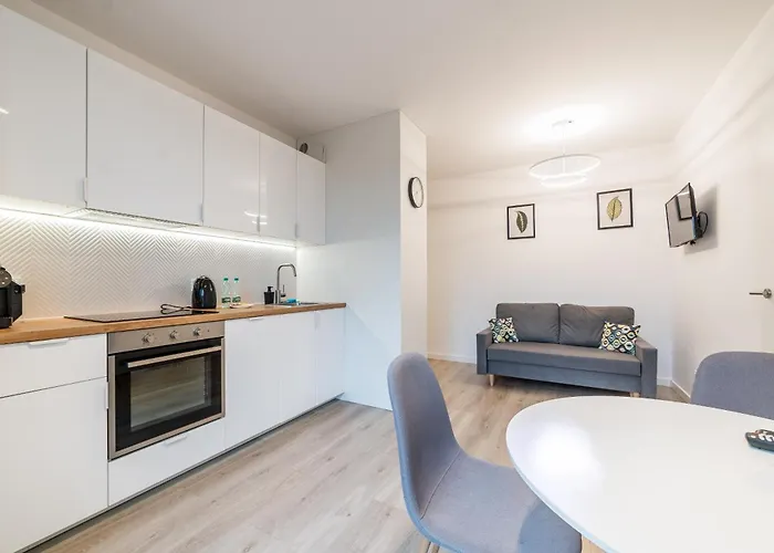 Jezyce By Bookinghost * Poznań