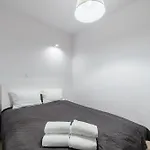 Apartamento Jezyce By Bookinghost Poznan