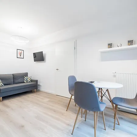 Jezyce By Bookinghost Apartment *