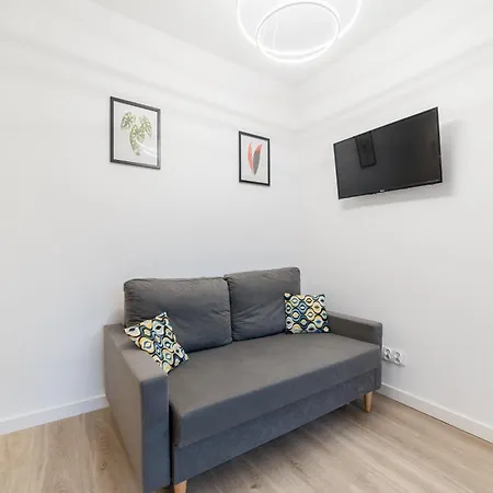 Jezyce By Bookinghost