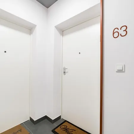 Jezyce By Bookinghost Apartment *