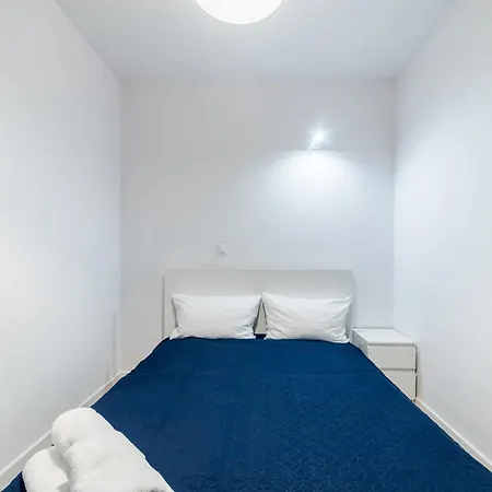 Jezyce By Bookinghost * Poznan