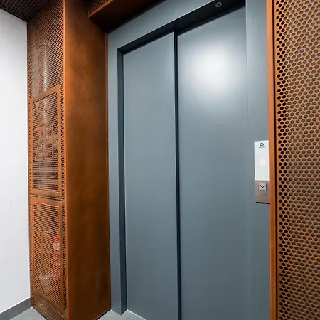 Jezyce By Bookinghost Poznan