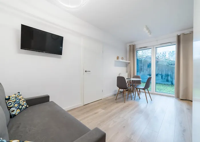 Jezyce By Bookinghost *